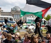 독일의회 앞 이스라엘 규탄 농성장 강제철거