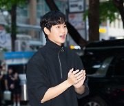 김수현,'박수치며 입장' [사진]