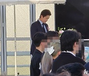 [단독] '의리' 김대호, '나혼산'서 만난 예비부부 결혼식 사회 약속 지켰다