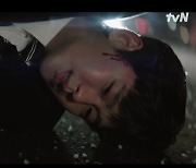'눈물의 여왕' 김지원, 기억 찾았지만…박성훈에 납치→김수현 교통사고 [텔리뷰]