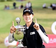 [ST포토] 이정민, KLPGA 통산 11승