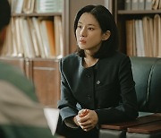 이보영, '하이드' 종영 소감…"외롭다는 느낌 컸던 작품"