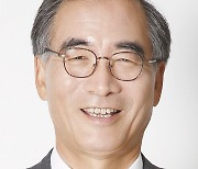 [대한민국 100대 CEO] 김동녕 한세예스24홀딩스 회장 | ‘패션’은 기본 이젠 ‘문화’까지 넘본다