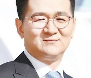 [대한민국 100대 CEO] 조원태 한진그룹 회장 | 팬데믹 극복하고 ‘메가 캐리어’ 발돋움