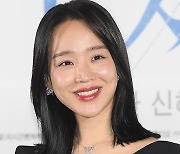 신혜선 ‘사랑스러운 레드립’