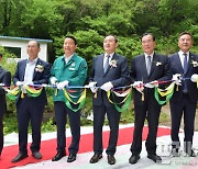 담양군, 주민숙원 담양호 차수벽 14년 만에 철거…통수식 개최