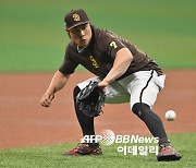 김하성, 안타 대신 시즌 19번째 볼넷...MLB 전체 공동 11위