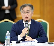 발언하는 허성무 한국성장금융투자운용 대표