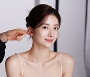 배우 최유연, 화장품 브랜드 광고 촬영 현장 공개 "어떤 게 좋아요?"