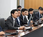 오세훈, 민생경제정책 점검 회의…“서울시가 민생경제 마지막 버팀목”