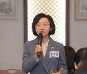 오유경 식약처장 “소상공인 어렵게 하는 규제들 개선할 것”