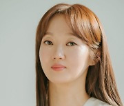이봉련, 데뷔 이래 첫 내레이션..KBS 다큐 ‘저 너머의 출산’
