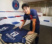 "LEE, 다음 시즌 때 PSG 주축 중 한 명"... 이적 첫 시즌 이강인은 '천하무적'→4관왕 도전ing+이적설 '쏙' 들어갈 수밖에