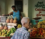 사회주의서 손가락질 받던 '더러운 자본가', 경제난 쿠바 생명줄