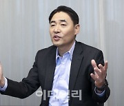 “기업 100곳 설문…한국판 첫 이사회 보고서 만들 것”