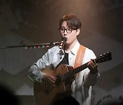장범준 "가수 하면서 처음"…목감기로 콘서트 취소→무료공연 약속 [공식]