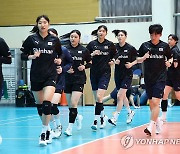 몸푸는 여자배구 대표팀