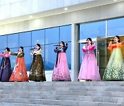 북한, 전국 각지에서 근로자의 날인 '5·1절' 134주년 경축