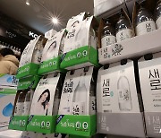 롯데칠성, 1Q 영업익 28.5%↓…'새로' 매출 늘었지만 원재료 영향(상보)