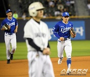 [포토] 김지찬 '호수비'