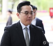 김혜경 '법카유용' 공익제보자 녹음 목적 놓고 법정 공방
