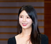 엄현경,'출산 후 더 예뻐진 미모' [사진]