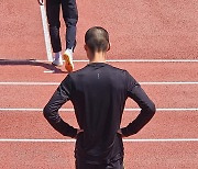 '삭발'하고 나타난 우상혁, 예천서 시즌 첫 실외 경기