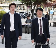 복지부 장관 상대 행정소송 제기하는 박단 대전협 비대위원장