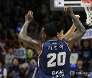 KCC, 또 1만 넘게 모인 부산서 연승…13년 만의 우승까지 '1승'