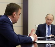 푸틴, 국방장관 경쟁자 면담…"견제·질책" 해석