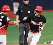 KIA 김도영, 한화전서 시즌 11호포 작렬…홈런 공동 선두 도약