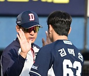 [MD포토] 이승엽 감독 '김택연, 오늘 투구 최고였어'