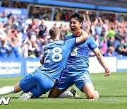 '폭발한 데뷔골'에도 웃지 못한 백승호...팀 1-0 승리에도 3부 리그 강등 확정