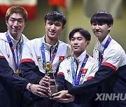 (SP)CHINA-HONG KONG-FENCING-FOIL WORLD CUP-MEN