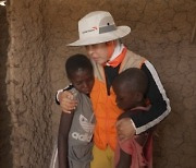 조혜련, 어린이날 맞아 케냐 방문 "상상 불가한 어려움, 눈물 절로 나"