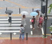 [오늘날씨] 어린이날 전국 흐리고 비…일부 지역 돌풍·천둥·번개