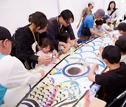 우울한 일본 ‘어린이날’…43년째 줄어드는 어린이