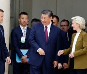 시진핑·마크롱·폰데어라이엔 ‘3자 회동’...EU, 中에 러시아·이란 압박 주문