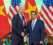美, 베트남 무역지위 ‘비시장경제’에서 ‘시장경제’로 상향 검토
