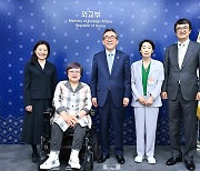 조태열, 유엔 인권분야 활약 한국인 4명 접견…"기여 확대"