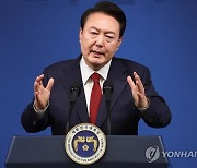 [fn사설] 尹 대통령 남은 3년 성패는 경제에 달렸다