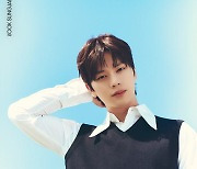 육성재, 오늘(9일) 솔로앨범 발매…'가수'로 돌아왔다