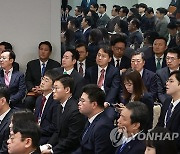 윤석열 대통령 취임 2주년 기자회견 배석한 참모진