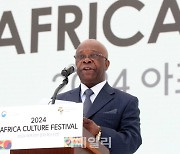 [포토] 축사하는 아프리카 대사 단장