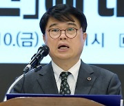 "尹, 박민수·김윤에 속고 있다...의대증원 백지상태 대화 결단해야"