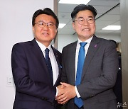 '특검법·검수완박2' 범야권 공조 다지기…박찬대, 野5당 예방(종합)