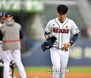 [포토]‘밀어내기 볼센 나오자’ 강판 김유성