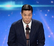 [종합] "母 완쾌 간절히 기도"…'모친상' 서장훈, 눈물의 수상소감 재조명