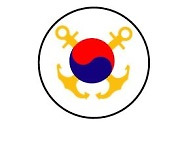 인천 해군기지서 기름 유출 사고…해군 "방제 작업 중"