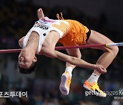 '스마일 점퍼' 우상혁, 파리 올림픽 전초전서 2m31로 2위…1위는 바르심